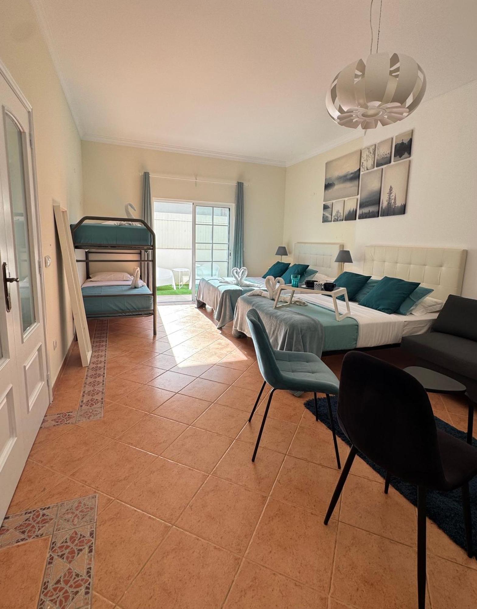 Villa Bonita Guesthouse Albufeira Old Town Bagian luar foto