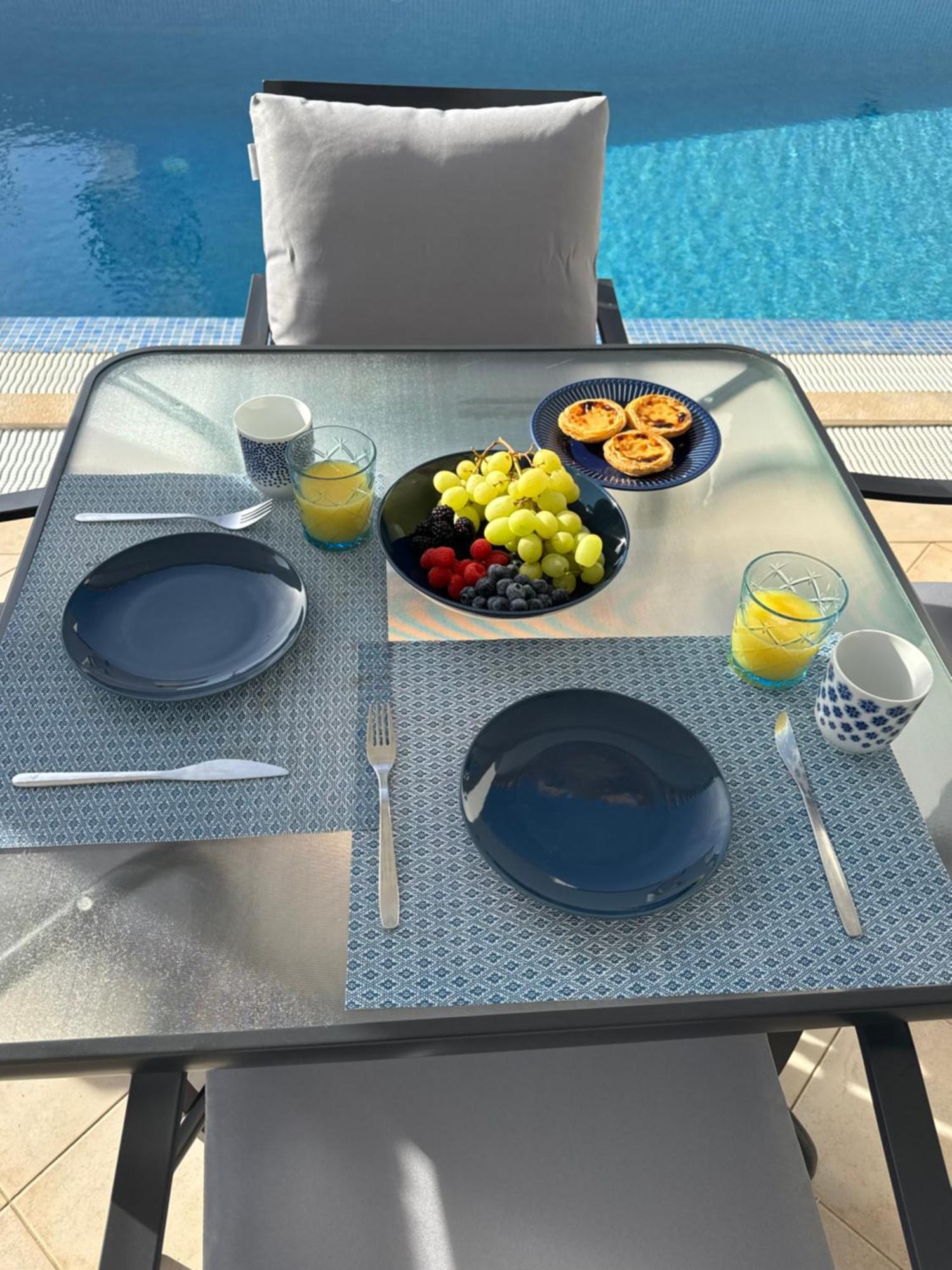 Villa Bonita Guesthouse Albufeira Old Town Bagian luar foto